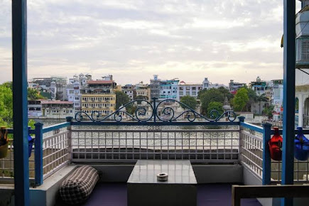 Hotel The Nayee Haveli - Lake View Hotel